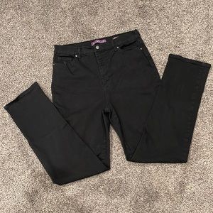 Women’s GV Jeans